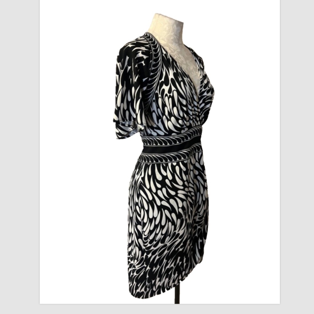 BCBGMaxAzria Dress L Large Black Ivory Stretch Washable Career Church - Picture 5 of 11